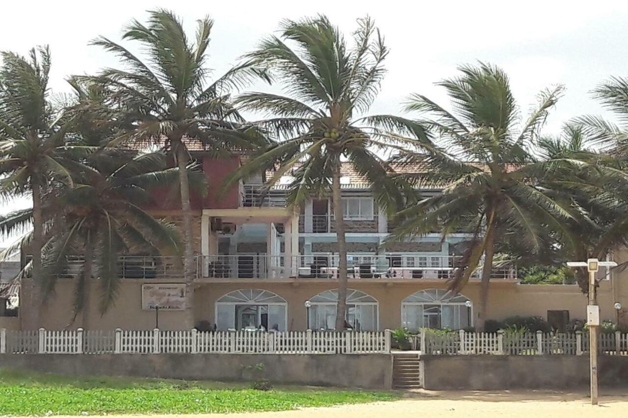 Oasis Beach Resort Νεγκόμπο Εξωτερικό φωτογραφία